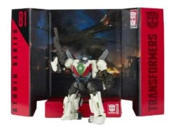 Hasbro Transformers Generations Studio Series #81 Deluxe Wheeljack Action Figure (Reissue Package) -Model Figures Shop 195166160016f