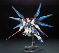 Bandai Gundam 1/144 RG #14 Seed Destiny ZGMF-X20A Strike Freedom Gundam Model Kit -Model Figures Shop 4543112851390f