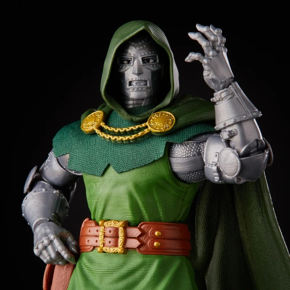 Hasbro Marvel Legends Vintage Retro Series Fantastic Four 4 Dr. Doom Action Figure 6 Hasbro Marvel Legends Vintage Retro Series Fantastic Four 4 Dr. Doom Action Figure - Image 4