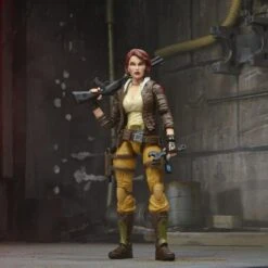 Hasbro G.I. Joe Classified Series #59 Courtney "Cover Girl" Krieger Action Figure 11 Hasbro G.I. Joe Classified Series #59 Courtney "Cover Girl" Krieger Action Figure -Model Figures Shop 5010993982738c