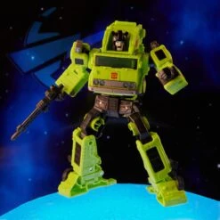 Hasbro Transformers Legacy Velocitron Speedia 500 Collection Voyager Road Hauler Action Figure