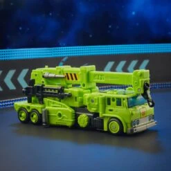 Hasbro Transformers Legacy Velocitron Speedia 500 Collection Voyager Road Hauler Action Figure -Model Figures Shop 5010994115616e