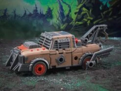 Hasbro Transformers Generations Legacy Evolution Deluxe Class Scraphook Action Figure -Model Figures Shop 5010994196974e