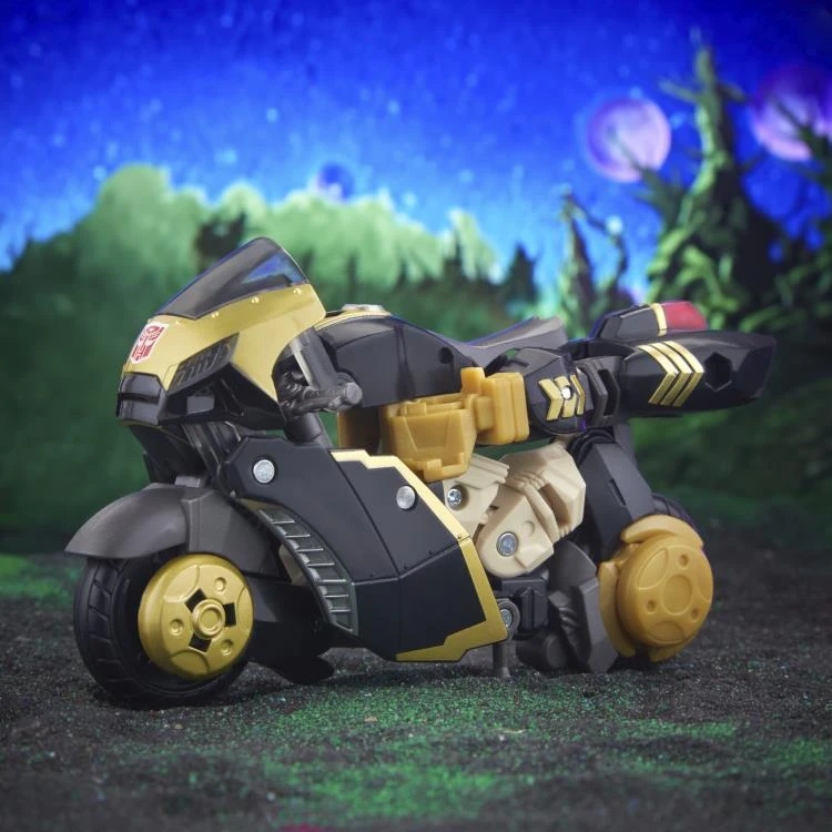 Hasbro Transformers Generations Legacy Evolution Deluxe Class Prowl Action Figure 8 Hasbro Transformers Generations Legacy Evolution Deluxe Class Prowl Action Figure - Image 6