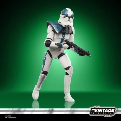 Hasbro Star Wars Vintage Collection Clone Captain Howzer VC210 3.75" Action Figure - Image 2