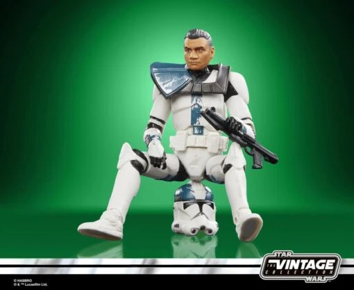 Hasbro Star Wars Vintage Collection Clone Captain Howzer VC210 3.75" Action Figure - Image 6