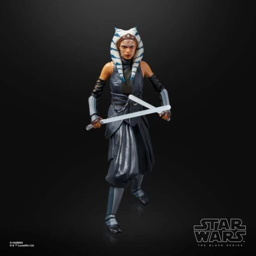 Hasbro Star Wars Black Series Ahsoka #01 Ahsoka Tano Action Figure - Image 2