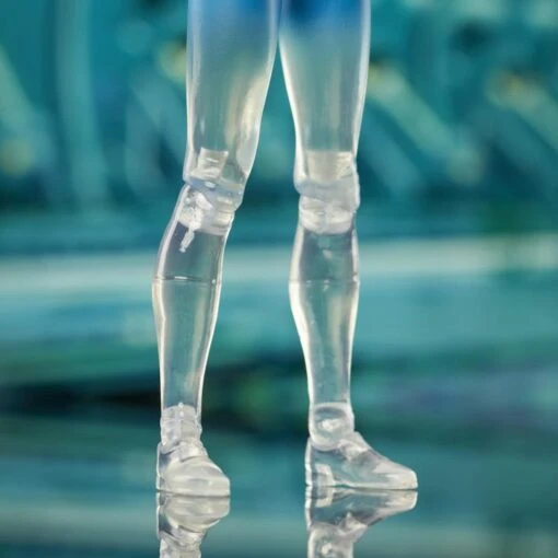 Marvel Select Invisible Woman (Sue Storm) Action Figure - Image 9
