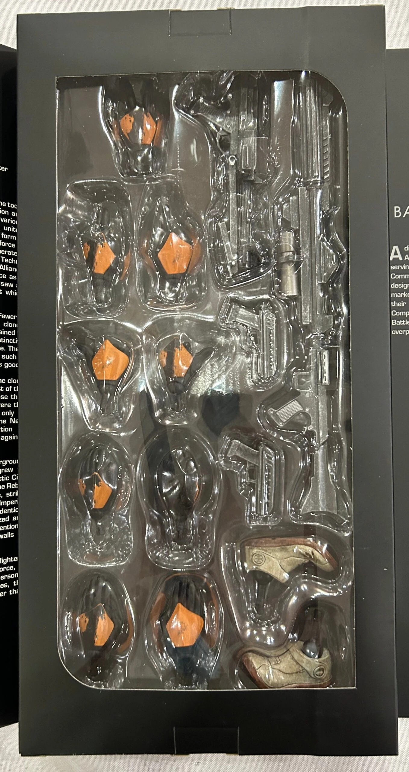 Sideshow Collectible 1/6 Star Wars Militaries Of Star Wars 212th Attack Battalion: Utapau (2nd Airborne Company) Sixth Scale Figure *Open Box* 6 Sideshow Collectible 1/6 Star Wars Militaries Of Star Wars 212th Attack Battalion: Utapau (2nd Airborne Company) Sixth Scale Figure *Open Box* - Image 4